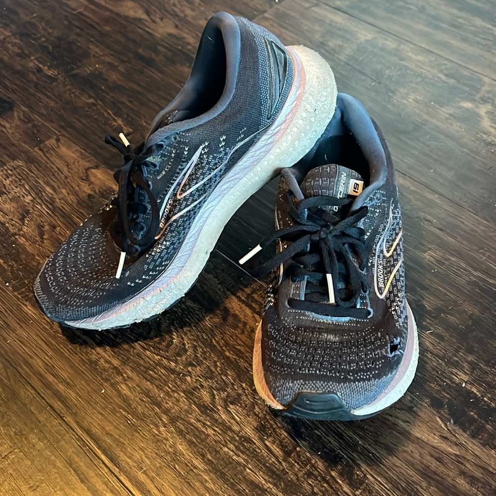 Women’s Brooks Glycerin 19
